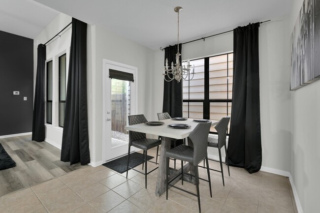 Photo - 3607 Cedar Flats Ln