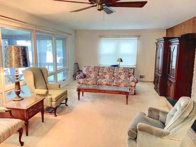 Photo - 7195 Noffke Dr