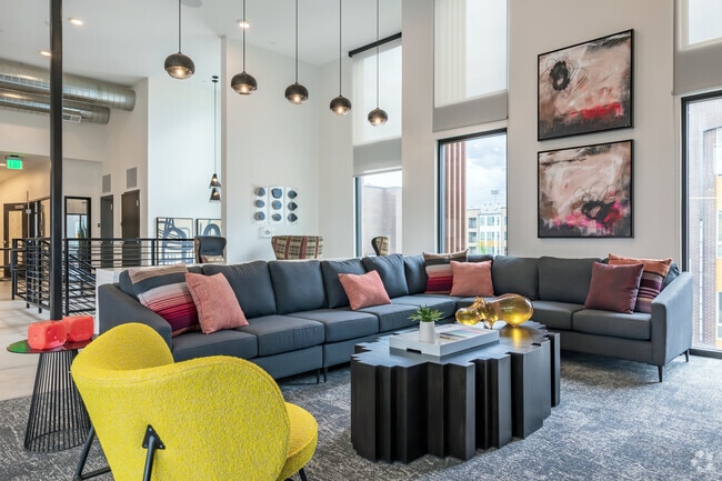 Salón social - Millennium Green Valley Ranch