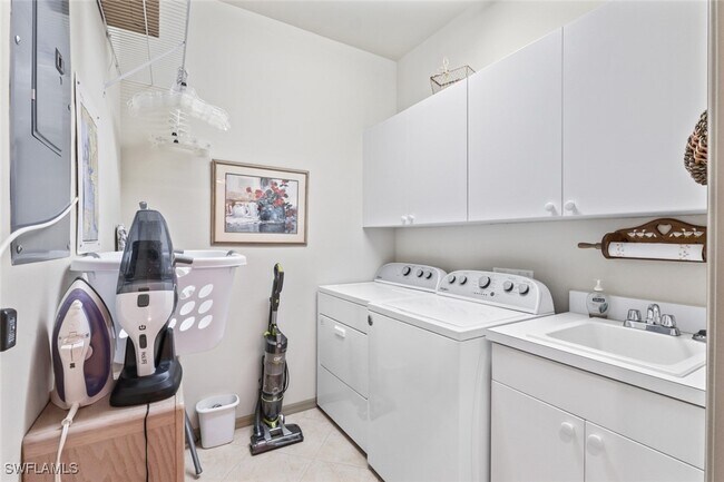 Photo - 16521 Goldenrod Ln Unidad 202