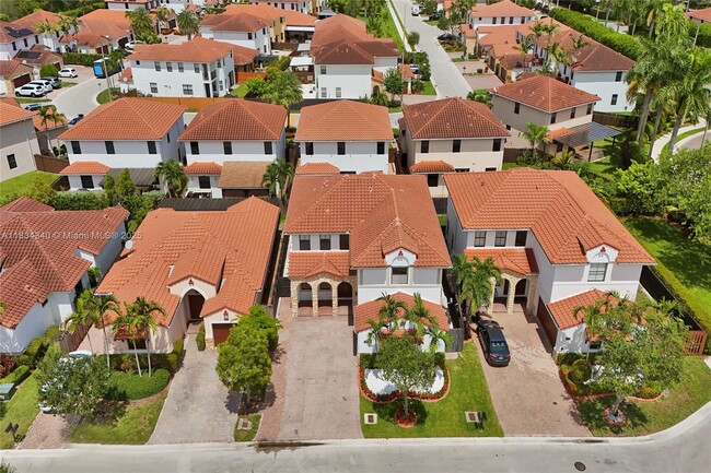 Photo - 1007 NW 99th Ct