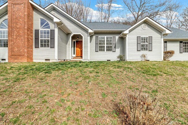 Photo - 12 Bethel Dr