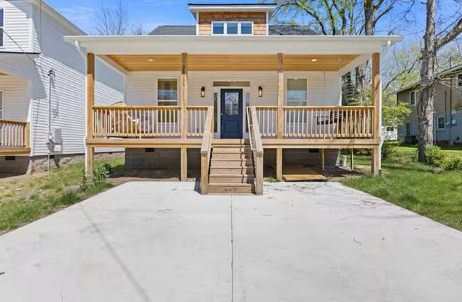 Photo - 2511 Whites Creek Pike