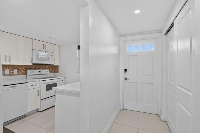 Photo - 10110 Boca Entrada Blvd Unit 305