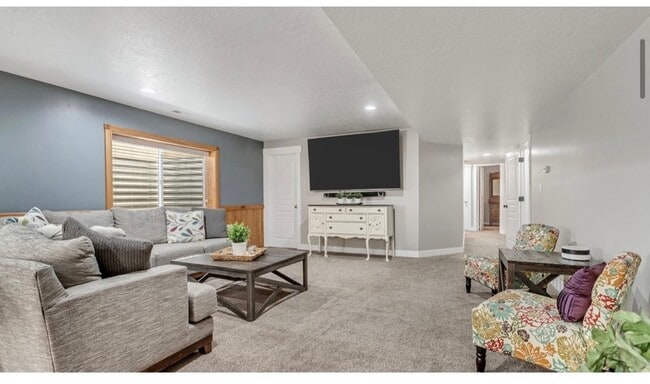 9789 Timp View Dr