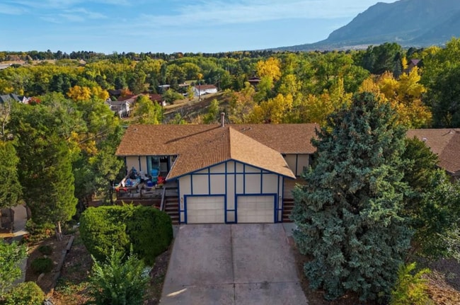 Photo - 2165 Broadmoor Rd Cir