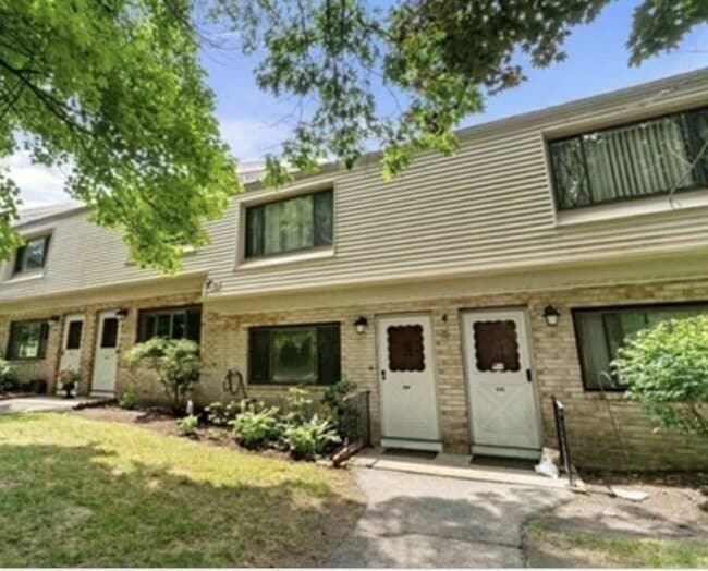 Building Photo - 269 Farrwood Dr Unit 269