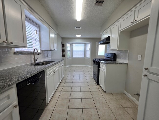 Photo - 6607 Rockfield Dr