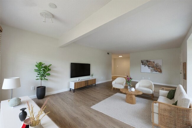 Photo - 12633 Memorial Dr Unit 176