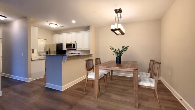7232 Althorp Way Unidad V-4