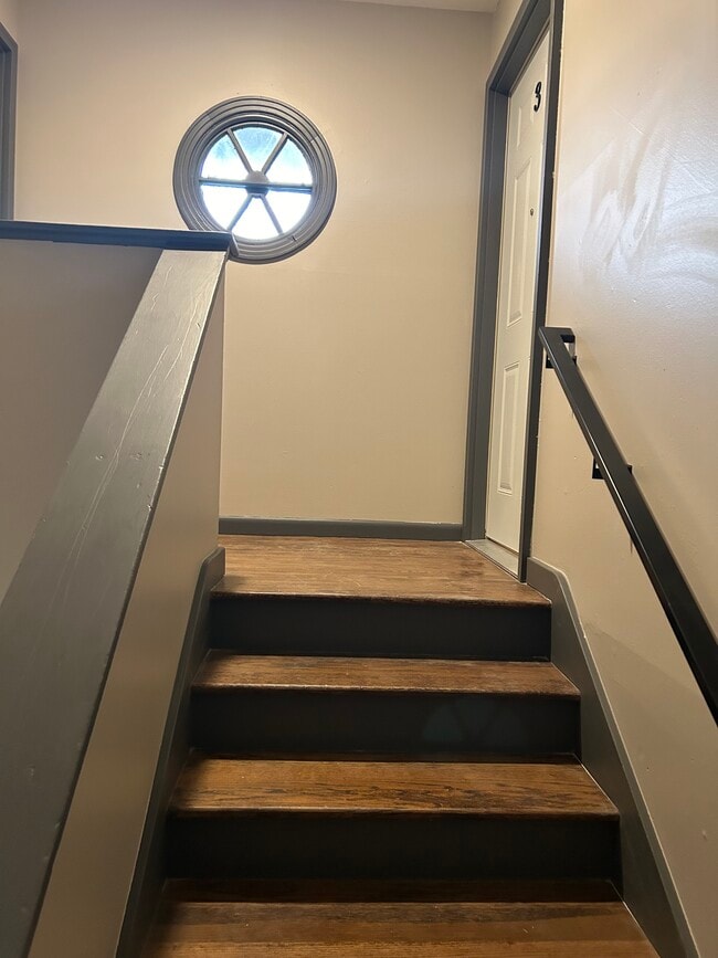 Photo - 4402 N 52nd St Unit Apt 4