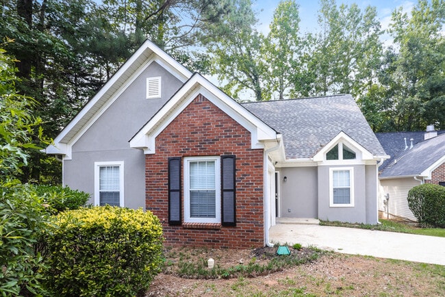 Building Photo - 719 S Fairfield Dr Rental