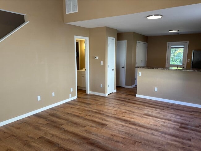 Photo - 1707 Hanover Blvd