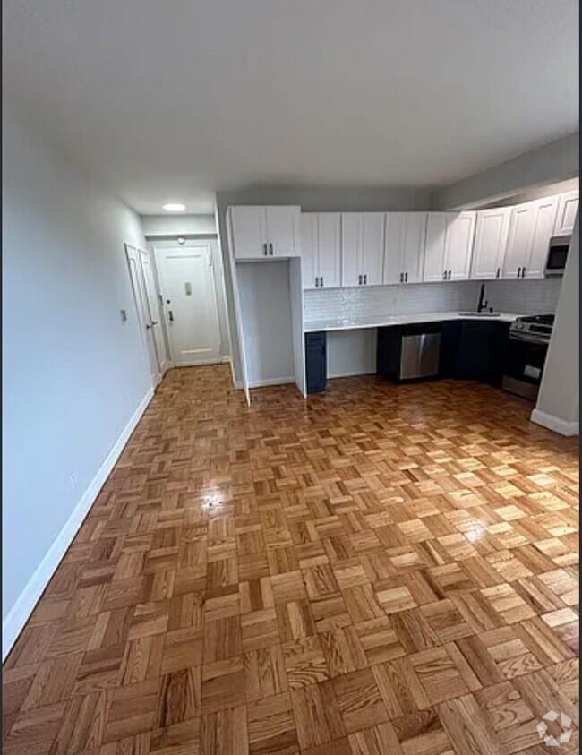 Building Photo - 230 Pelham Rd Unit 6P Rental