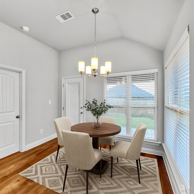 Photo - Cute open floor plan 3- bedroom, 2- bathroom home