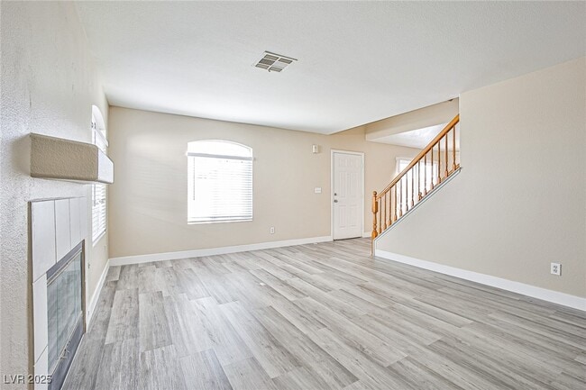 Photo - 3966 Starfield Ln