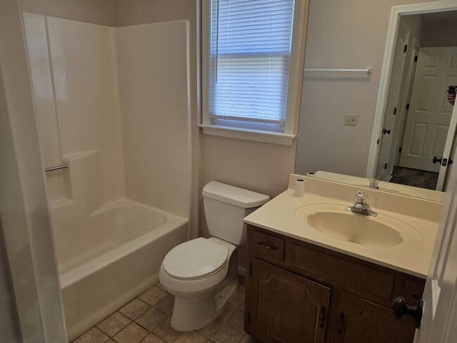 Photo - 7875 Saundersville Rd