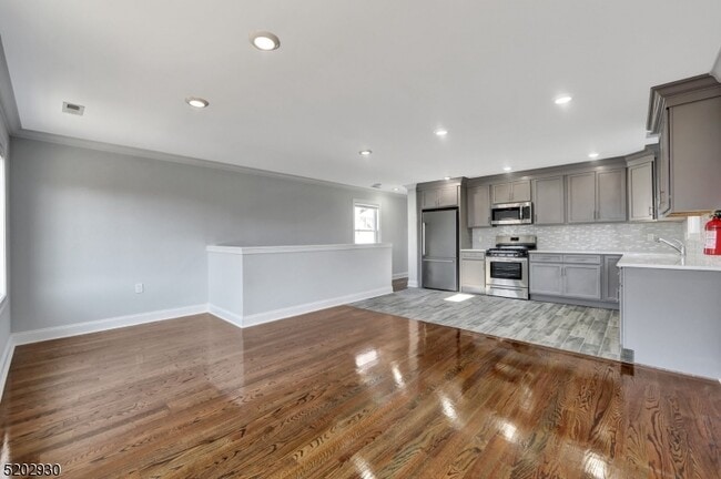 Photo - 126 N 15th St Unit 2