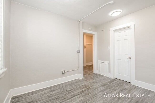 Photo - 970 N Pearl St Unidad A