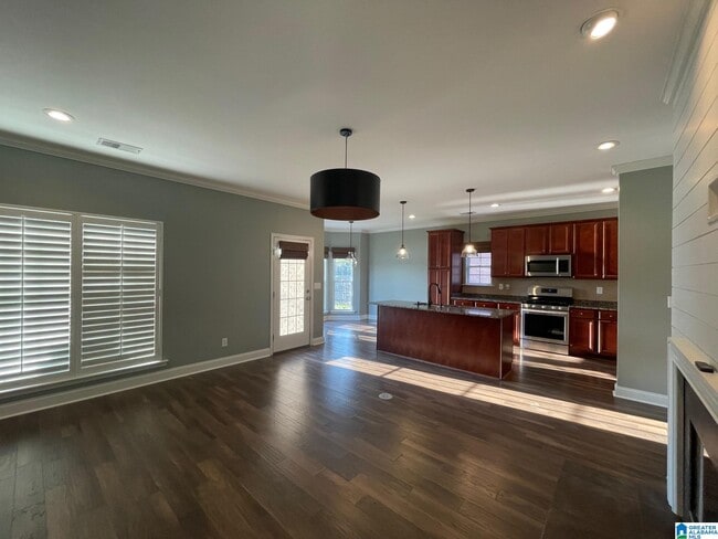 Photo - 295 Creekside Ln