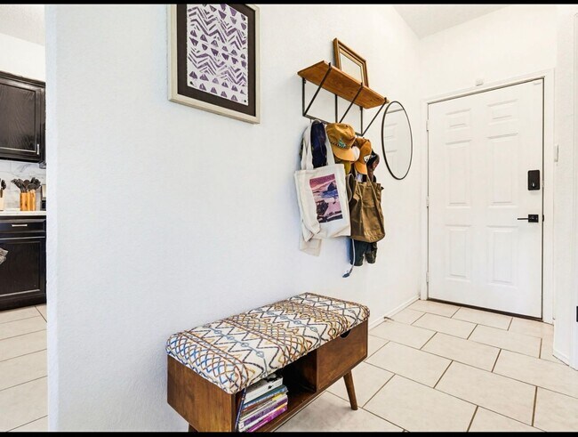 Photo - One month rent free if rented by July 1st!!!