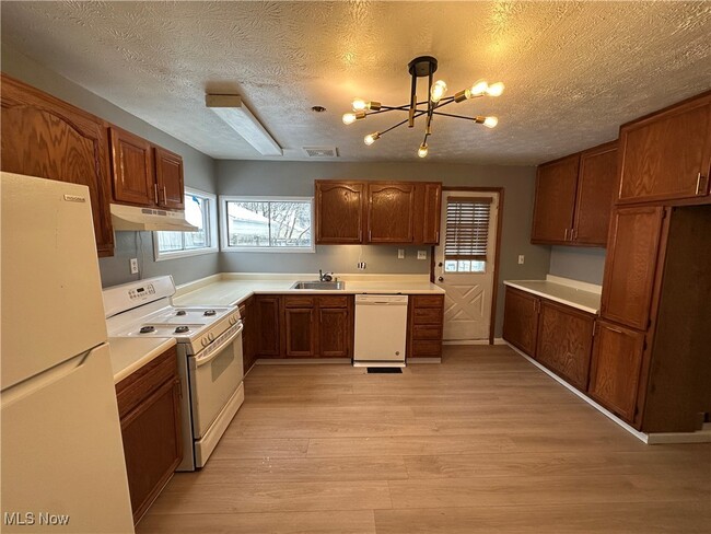 Photo - 294 N Edgehill Ave