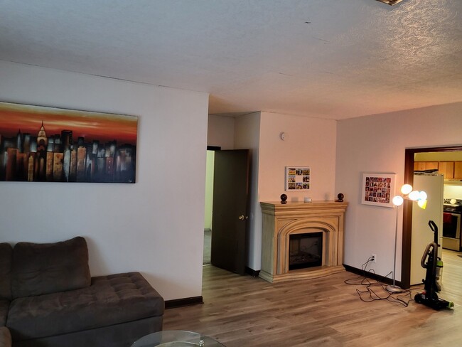 Photo - 8028 Buffalo Ave Unidad apt 1