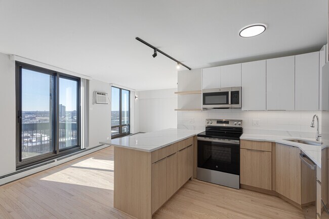 Photo - 6166 N Sheridan Rd Unidad 6K