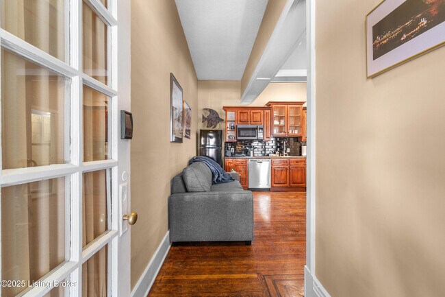 Photo - 1236 E Broadway