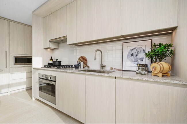 Photo - 382 N Union Ave