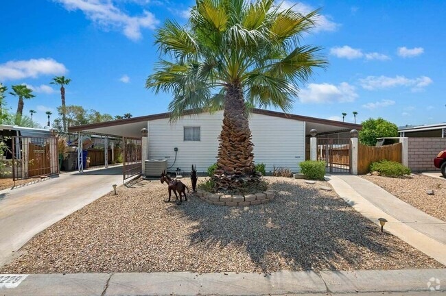 Building Photo - 73229 Adobe Springs Dr Rental