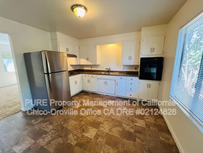Photo - 9210 Goodspeed St