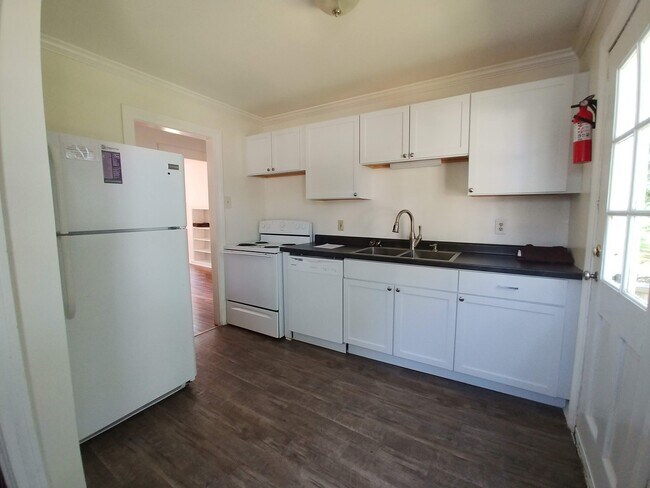 Photo - 7th and Union - August 2026