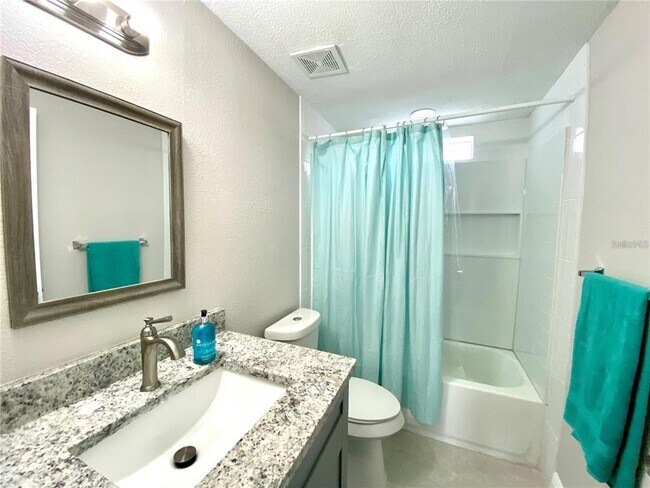 Photo - 8726 Mayflower Rd