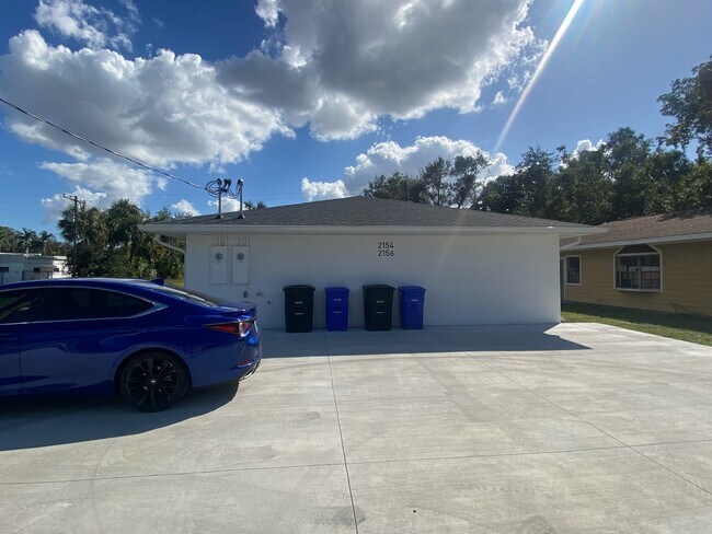 Photo - 2154 Edison Ave