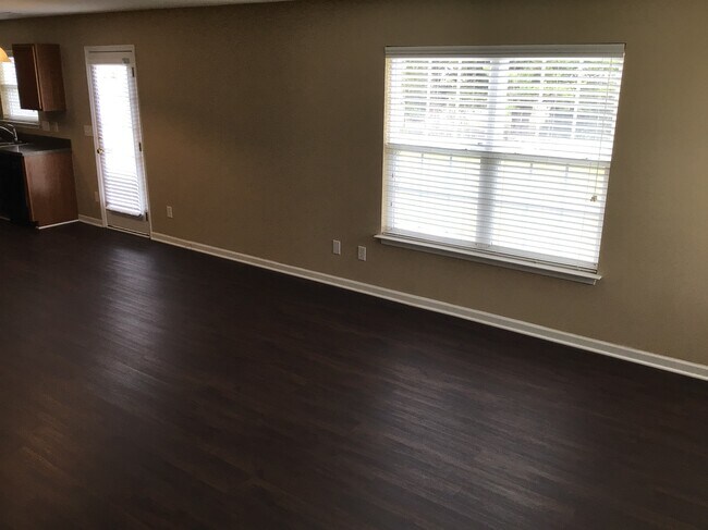 Photo - 2 Glenrose Court