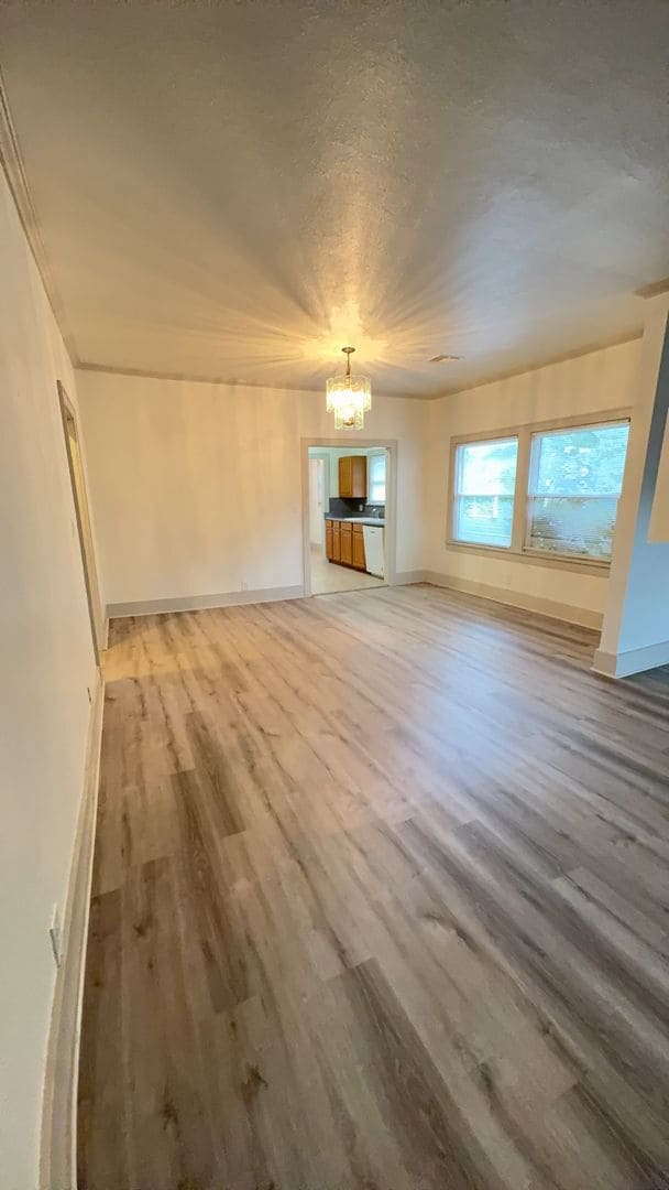 Photo - 1326 W Elm Ave