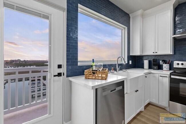 Photo - 111 W Sunny Isle Dr Unit 401