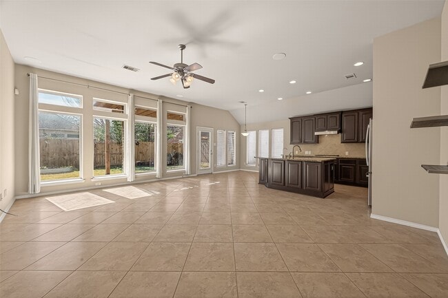 Building Photo - 13612 Evening Wind Dr