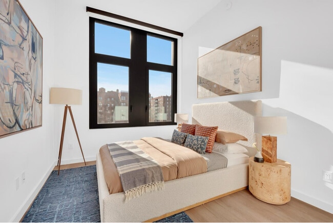 Photo - 98-81 Queens Blvd