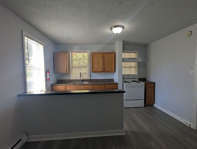 Photo - 519 E 9th St Unit 1F