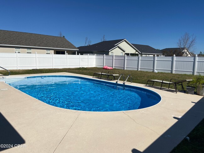 Building Photo - 3603 Bay Tree Rd