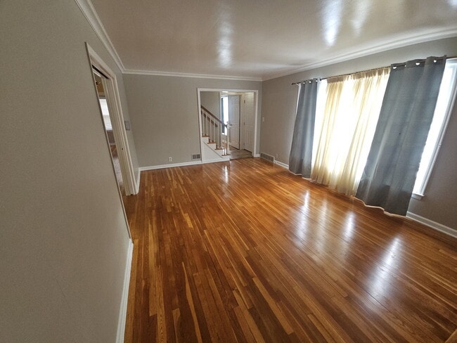 Photo - 2332 Nolen Dr