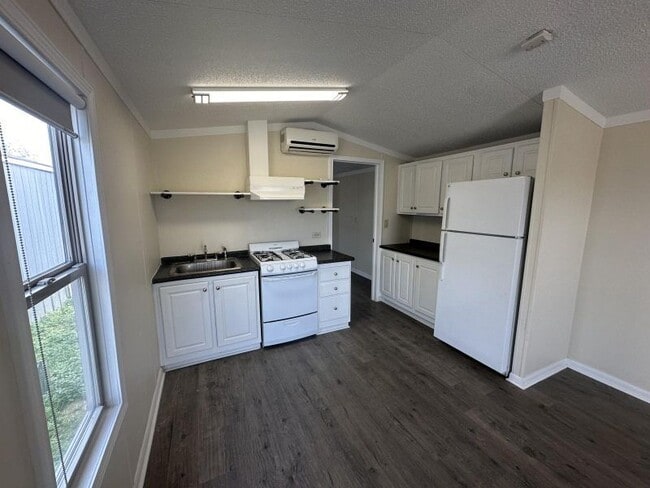 Photo - 2440 TX-16 Unidad 301