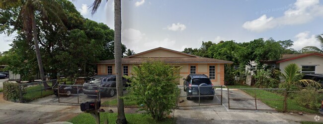 Building Photo - 5961 NW 19th Ct Rental