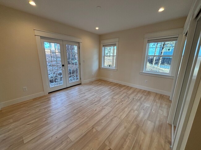 Photo - 480 SE Reed Market Rd