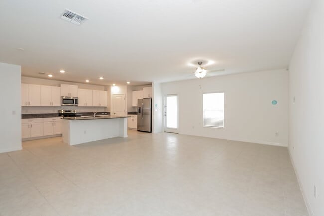 Photo - 17903 Blissful Stars Dr