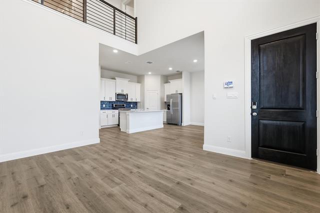 Photo - 1532 Lake District Dr