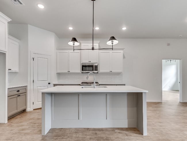 Photo - 2600 Woods Edge Dr