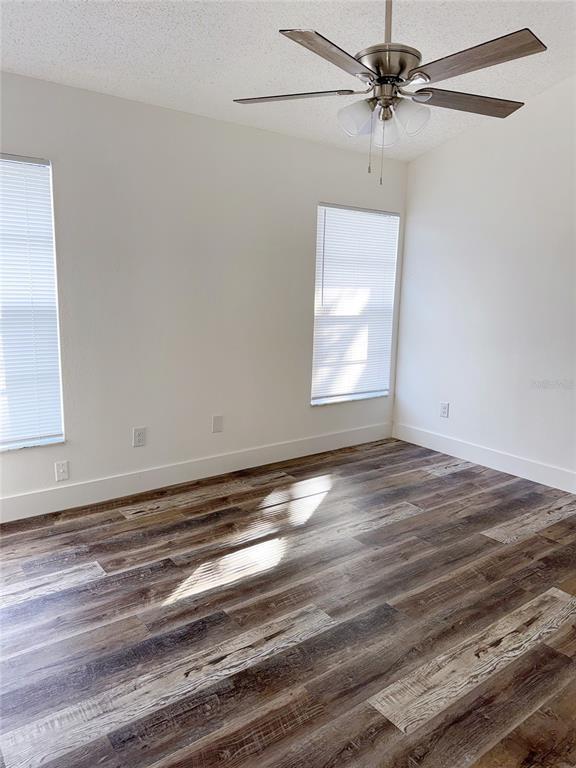 Photo - 205 Red Maple Dr